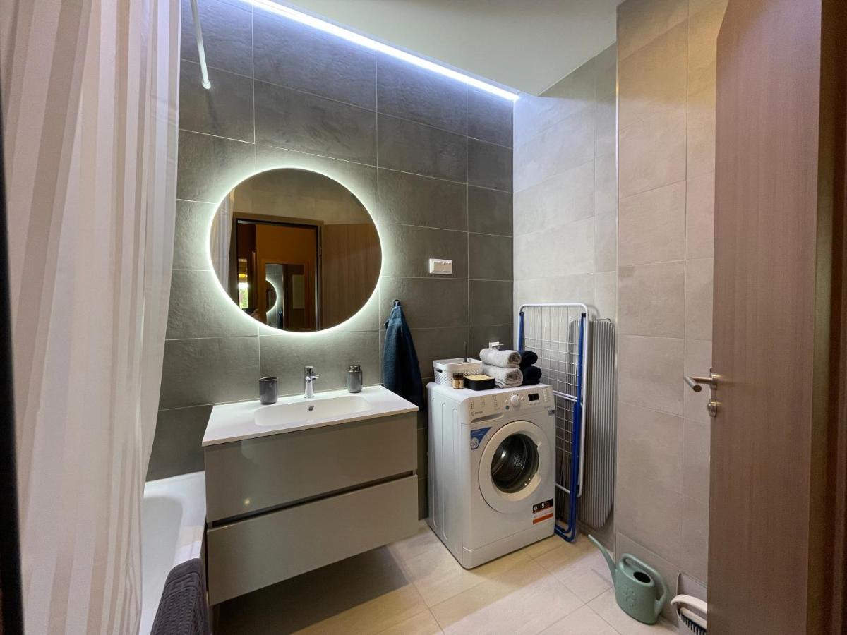 Macropolis Apartments Miskolc Eksteriør billede