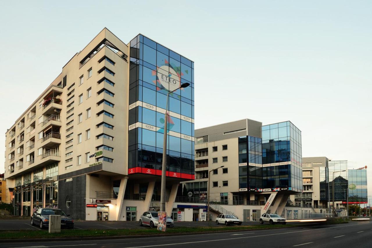 Macropolis Apartments Miskolc Eksteriør billede